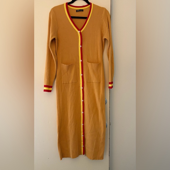 EUC SHEIN Yellow Long Sleeve V-Neck Sweater Dress - Picture 1 of 4